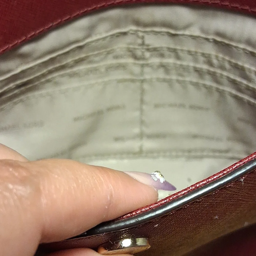 Michael Kors Burgundy Tote Bag - Classic Leather Shoulder Bag - Picture 7 of 14